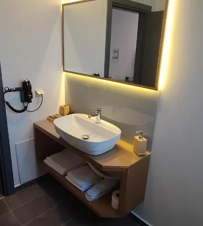 Apartmanhotel Rustemi 3*