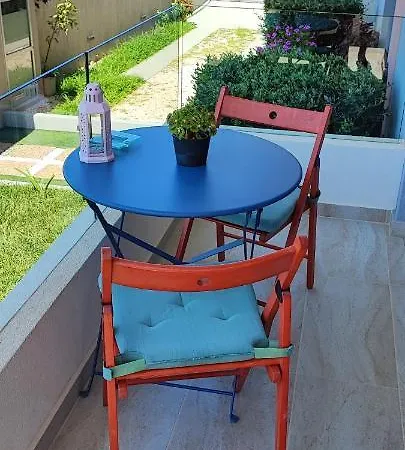 Aparthotel Rustemi *