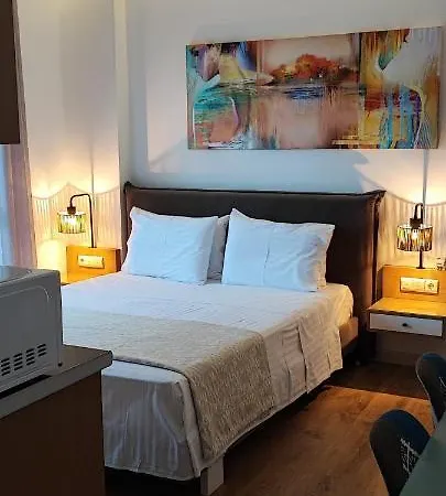 Aparthotel Rustemi Sarandë