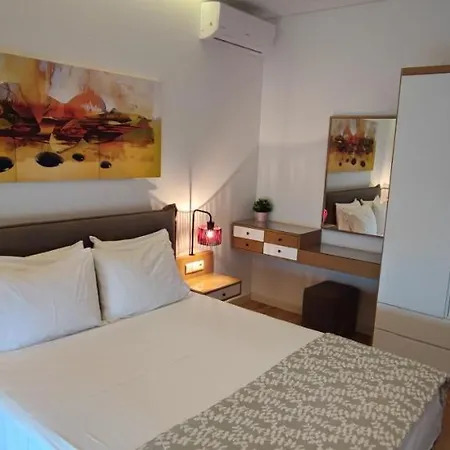 Aparthotel Rustemi Sarandë