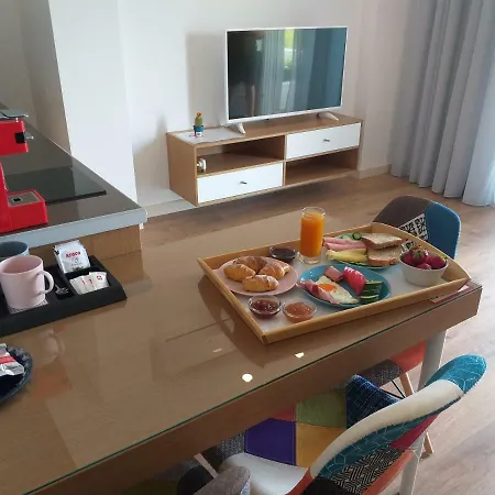 Aparthotel Rustemi