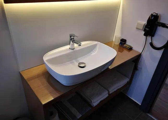 شقة فندقية Rustemi 3*