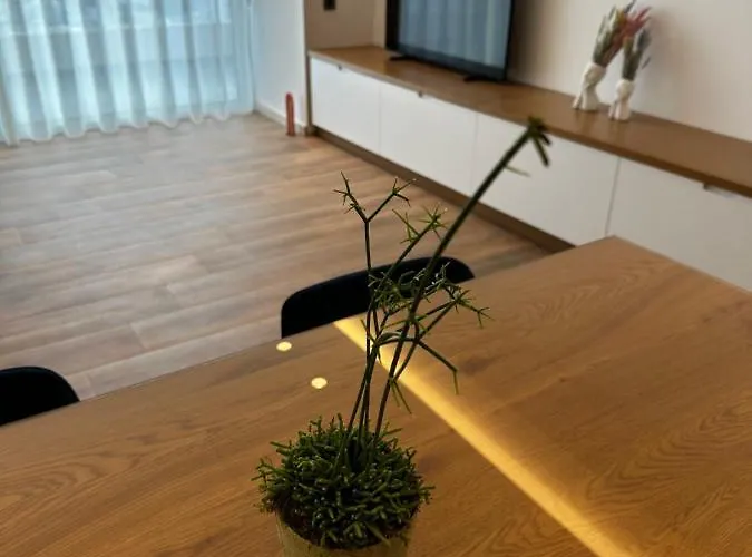 Rustemi 3* ساراندا