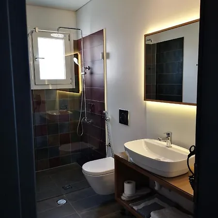 Rustemi Aparthotel 3*