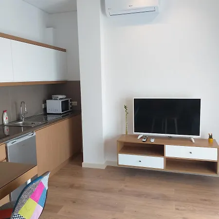 Rustemi Aparthotel