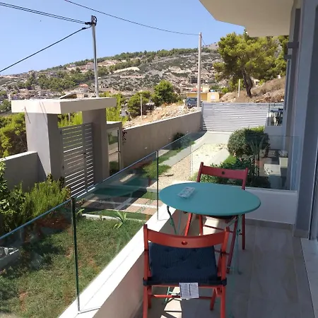 Rustemi Aparthotel Sarande