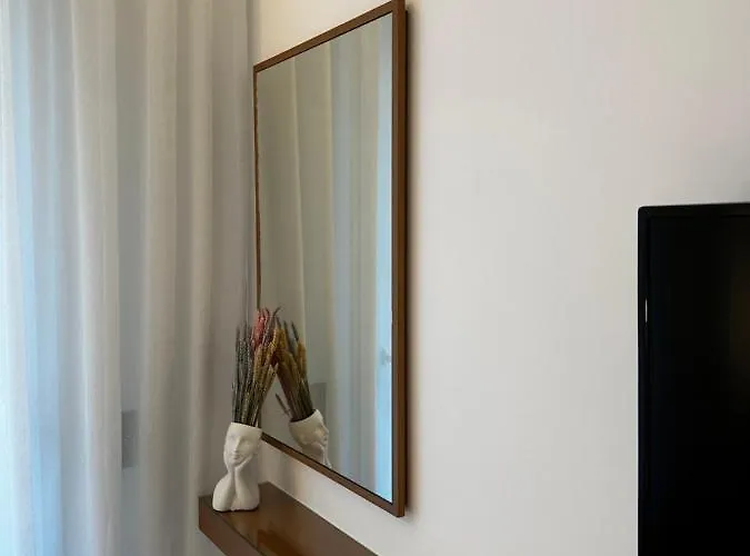 Rustemi Lägenhetshotell Sarandë