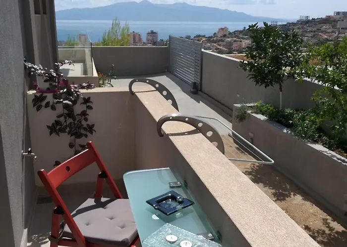 Rustemi Lägenhetshotell 3*