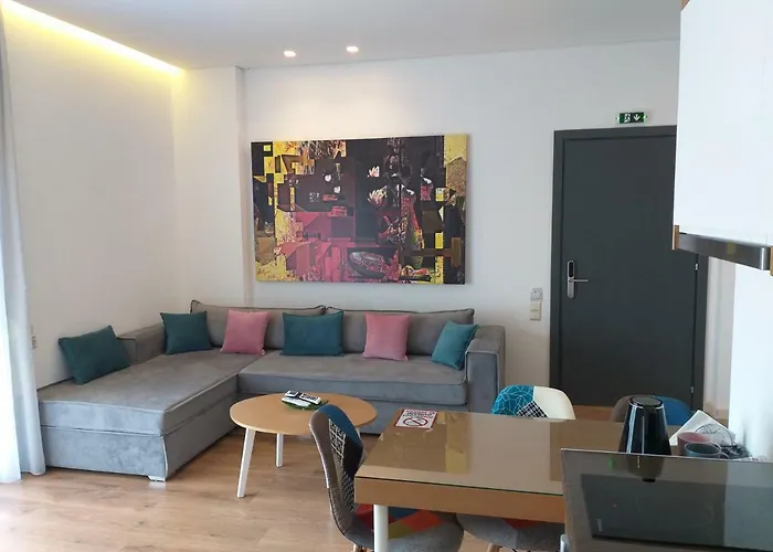 Rustemi Lägenhetshotell